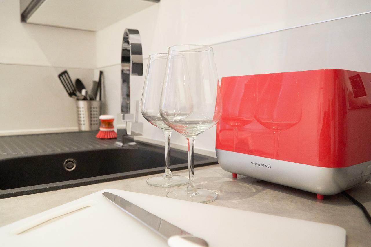 Unity House Serviced Apartments Luton  Extérieur photo